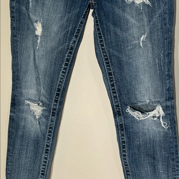 Miss Me Distressed Skinny Jeans Medium Blue Wash Sz 28”/33” - Picture 5 of 14